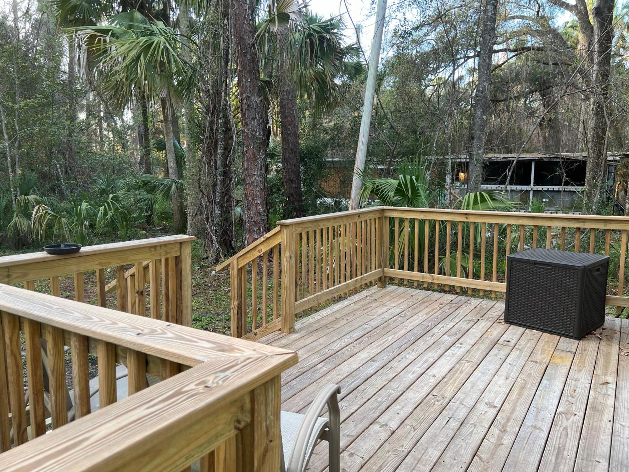 Nature Coast Inn & Cottages Inglis Екстериор снимка