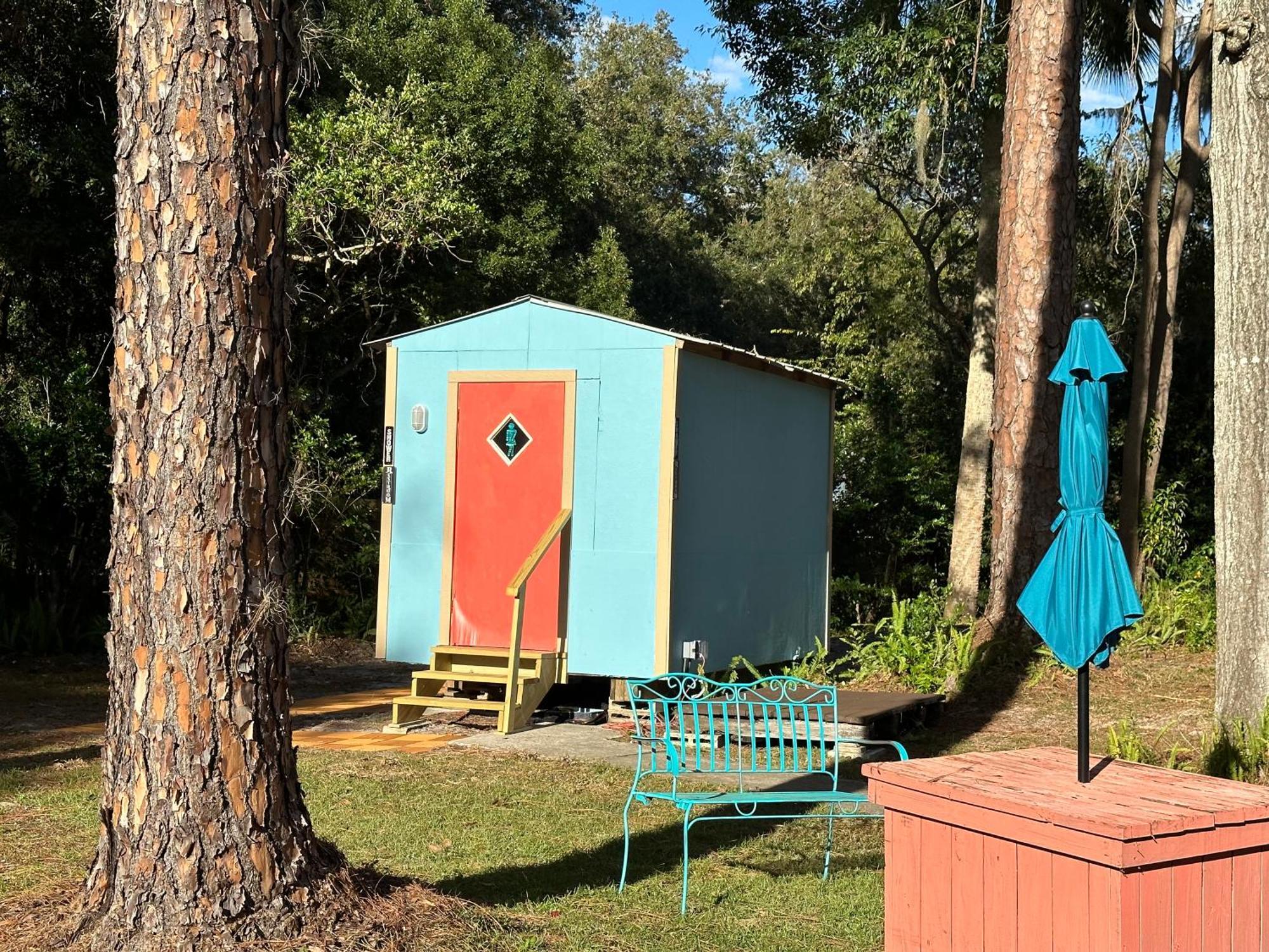 Nature Coast Inn & Cottages Inglis Екстериор снимка