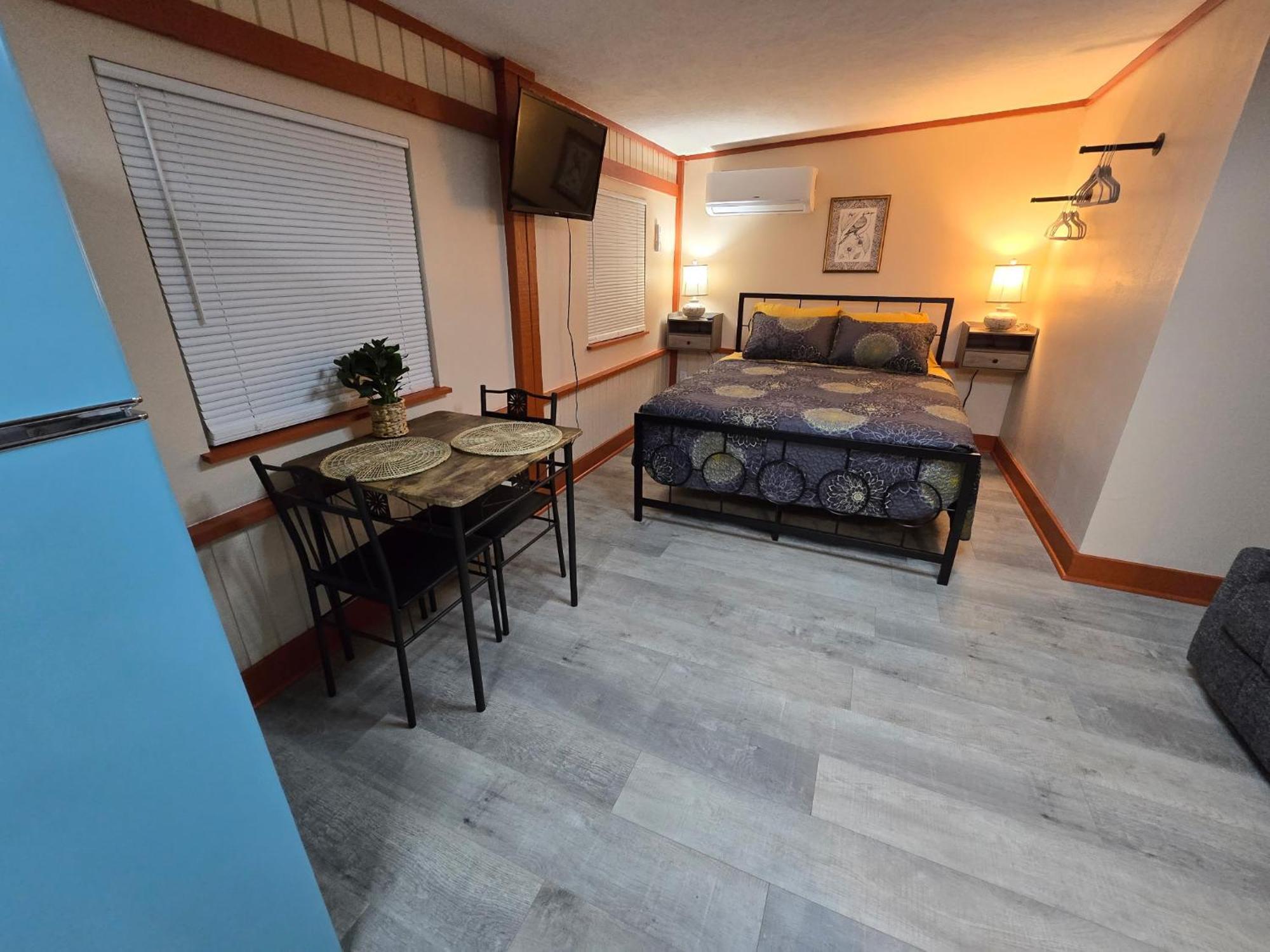 Nature Coast Inn & Cottages Inglis Екстериор снимка